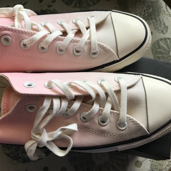 Converse Pink Ombré Sneakers - size 9 - Picture 9 of 9